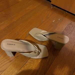 Tan Chunky Heel Flip Flops